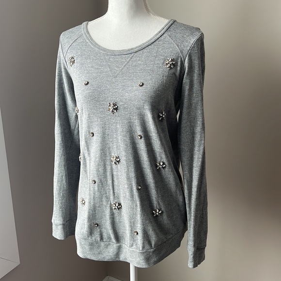 H&M long sleeve Top with Rhinestones - Picture 3 of 11